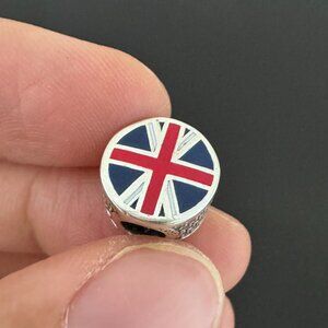 Pandora England Flag Exclusive Charm Bead Charm Travel Charm